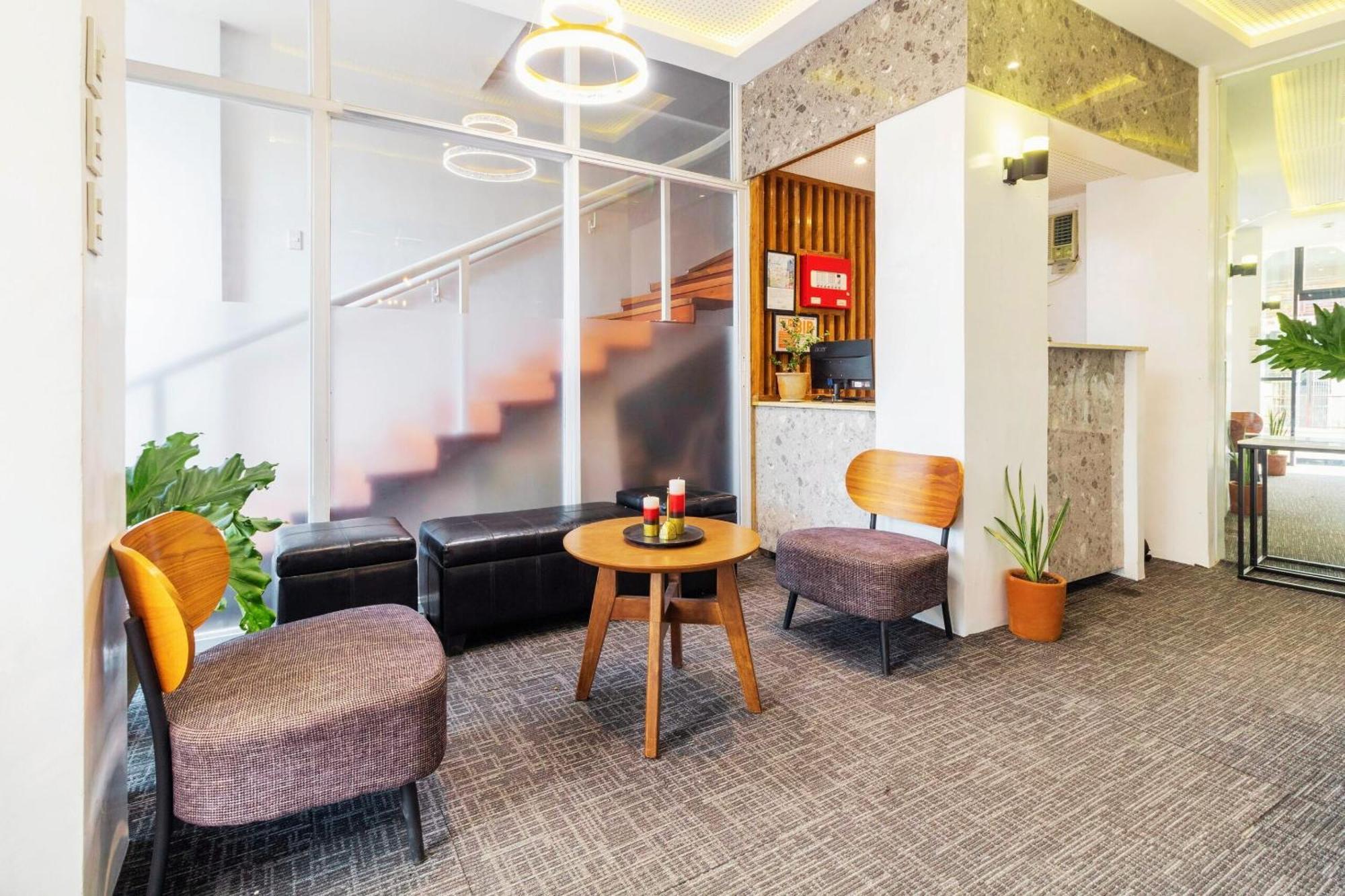 Tely'S Bed & Breakfast Iloilo Powered By Cocotel Zewnętrze zdjęcie