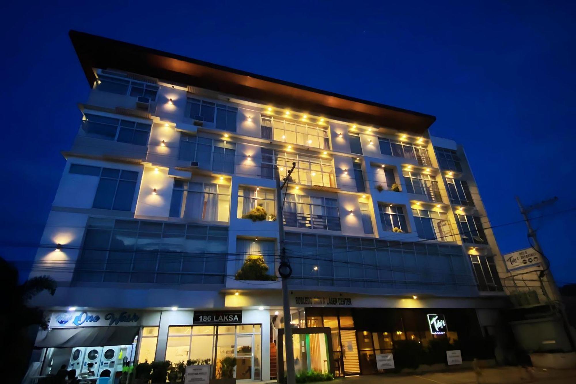 Tely'S Bed & Breakfast Iloilo Powered By Cocotel Zewnętrze zdjęcie