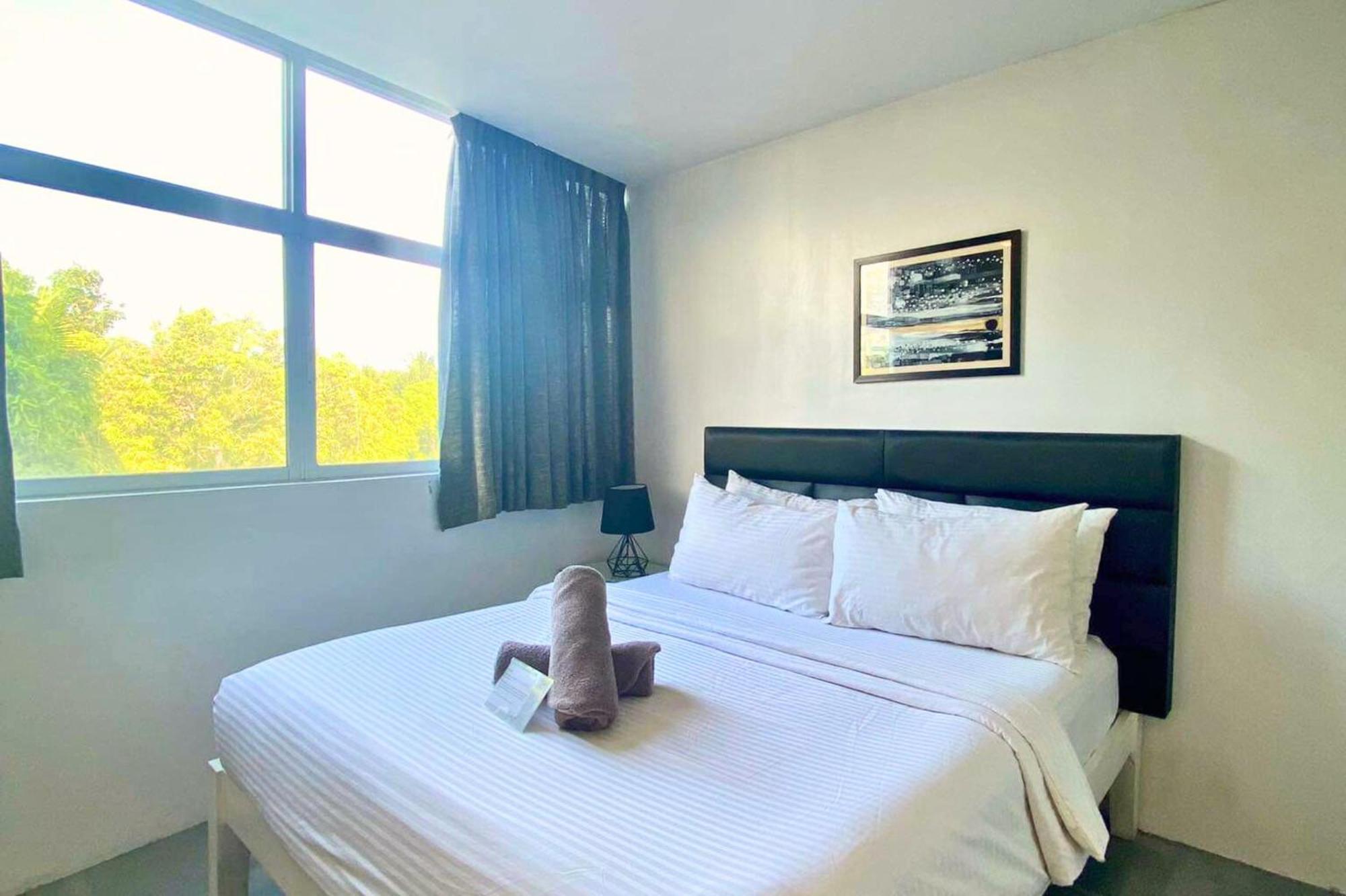 Tely'S Bed & Breakfast Iloilo Powered By Cocotel Zewnętrze zdjęcie