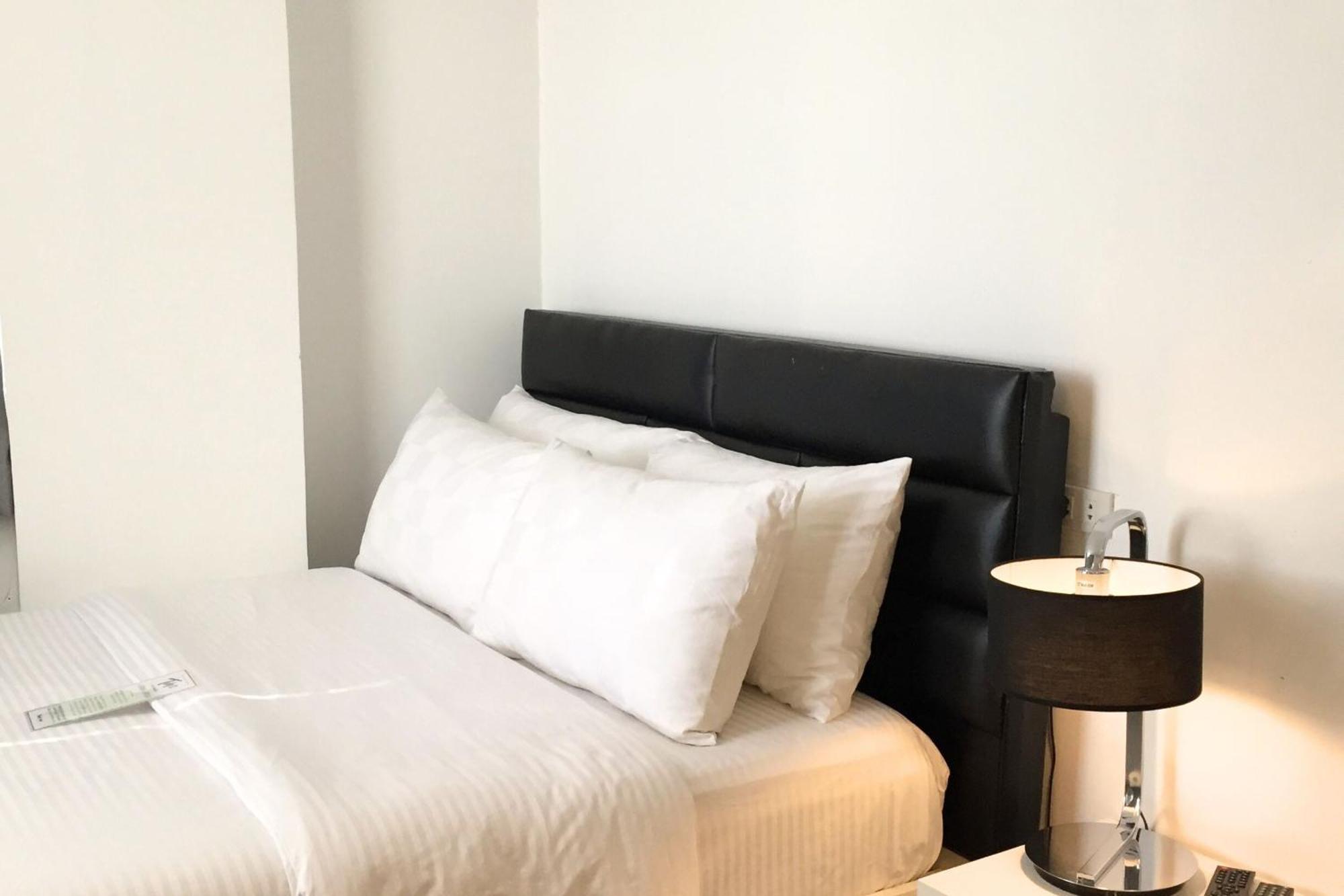 Tely'S Bed & Breakfast Iloilo Powered By Cocotel Zewnętrze zdjęcie
